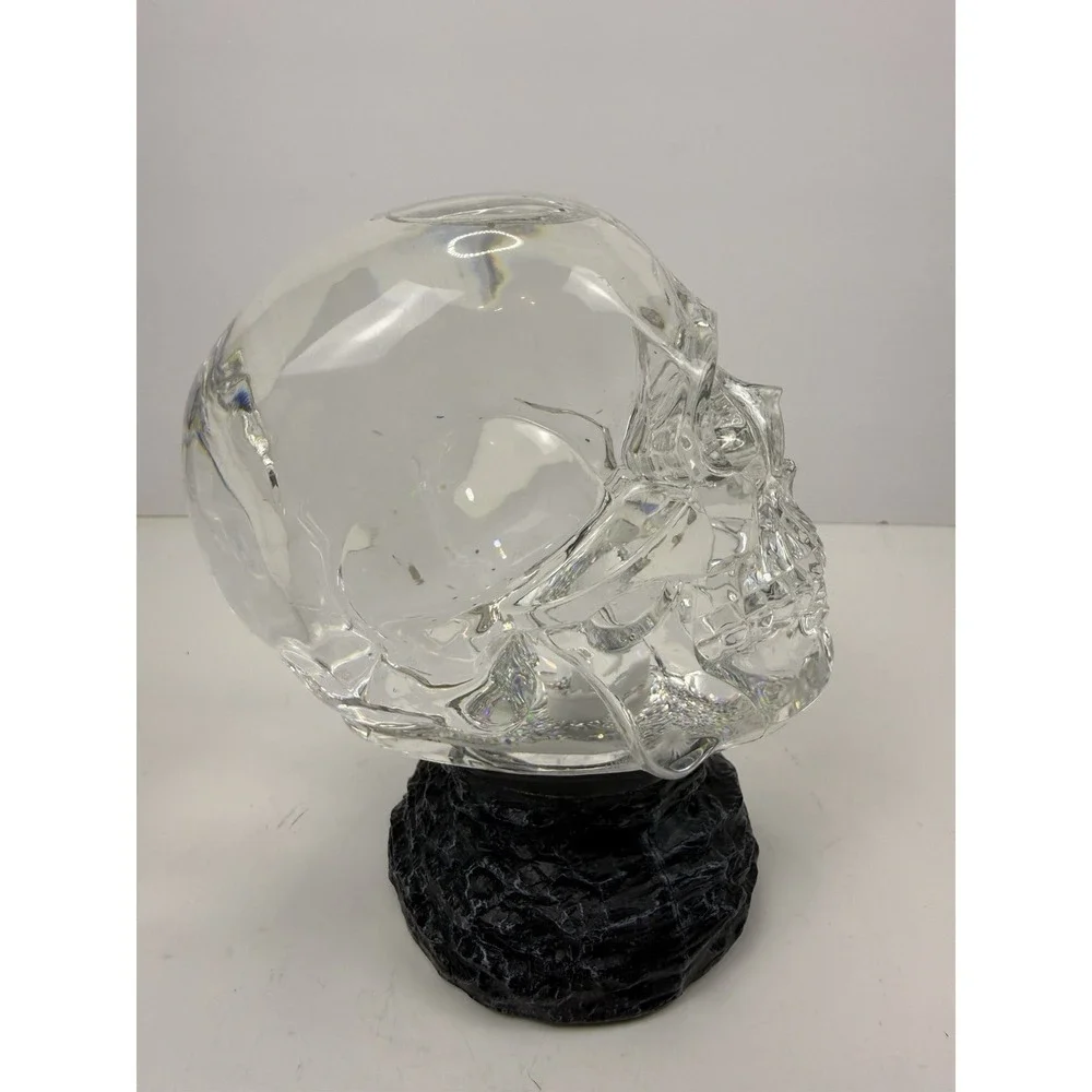 Halloween Crystal Skull LED Lighted Globe. Automatic Glitter Light Display Video